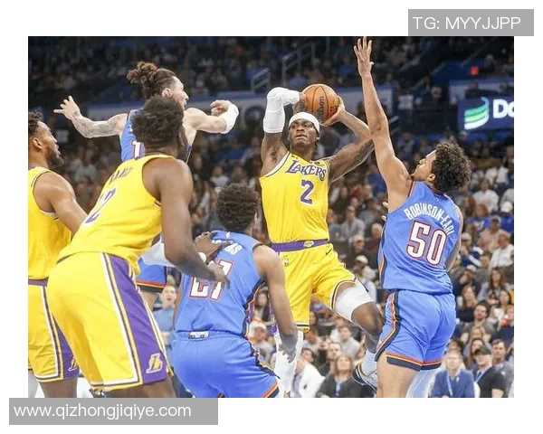 湖人对阵雷霆精彩回放1月14日比赛全程回顾与分析 湖人对阵雷霆精彩回放1月14日比赛全程回顾与分析